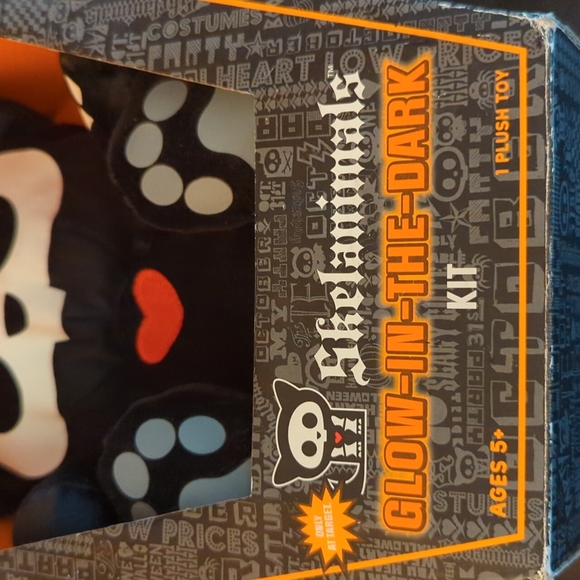 RARE Skelanimals Glow-In-The-Dark Kit - Picture 7 of 8